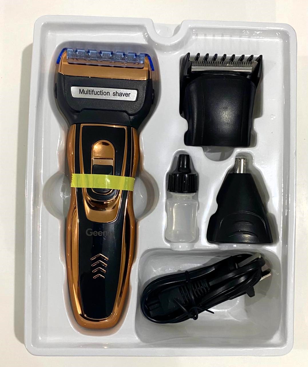 Miniatura 2 de MAQUINA AFEITAR Y RASURADORA 3 EN 1